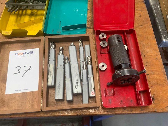 Freesgereedschap en diversen - afbeelding 2 van  4