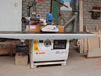 Freesmachine scm t110n met automatische doorvoer. bouwjaar 2005. 400v. exclusief stofafzuiging. let op: kav... onderdeel van combinatiekavel combinatiekavel van de kavels b005 en b011. - afbeelding 1 van  6