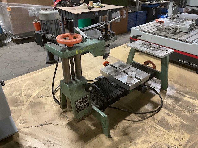 Freesmachine - afbeelding 3 van  4