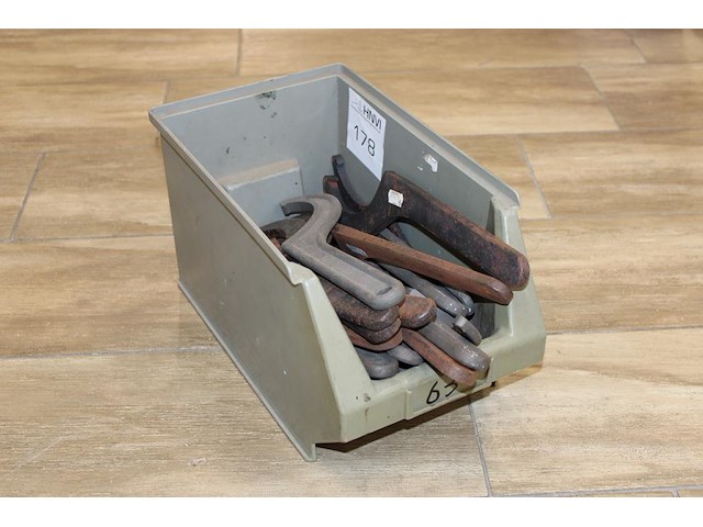 Freessleutels in kunststof bak. - afbeelding 1 van  2