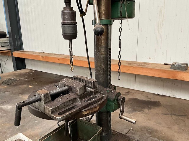 Fremark ch-16 n kolomboormachine - afbeelding 1 van  2