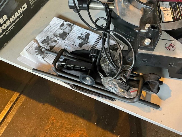 Fremark powerful 1500 radiaalafkortzaagmachine - afbeelding 5 van  5