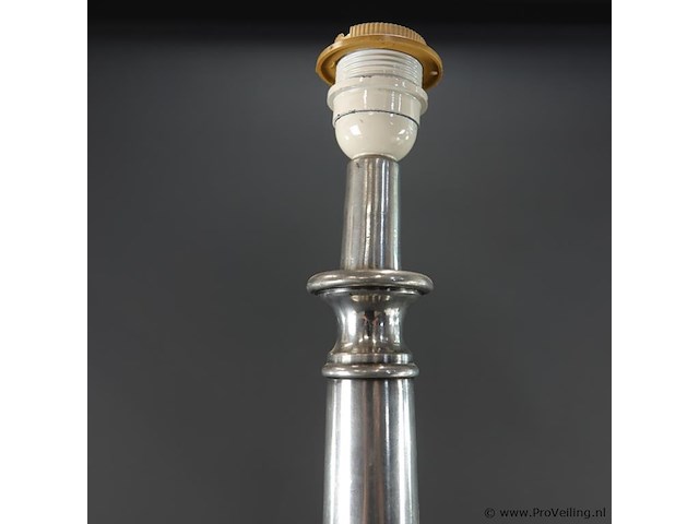 French country, neoklassieke stijl lampvoet - afbeelding 4 van  5