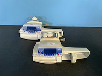 Frensenius vial agilia injectomat infusiepomp (2x) - afbeelding 1 van  4