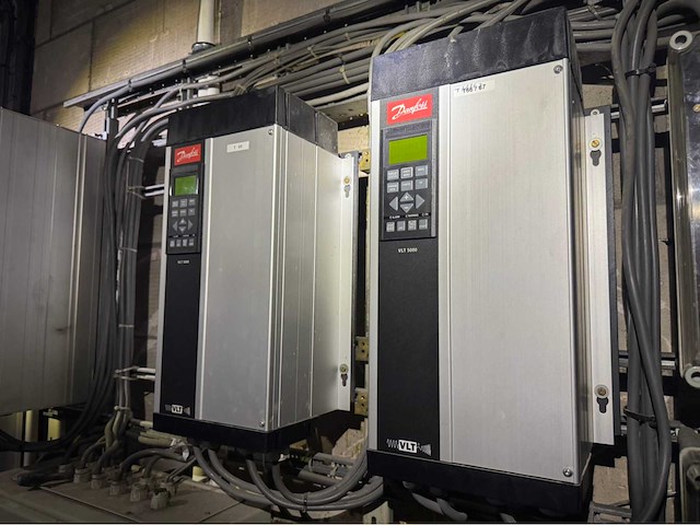 Frequentieregelaar (2x) - afbeelding 4 van  10