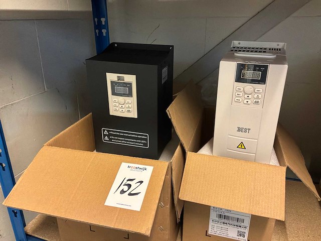 Frequentieregelaar (2x) - afbeelding 1 van  3