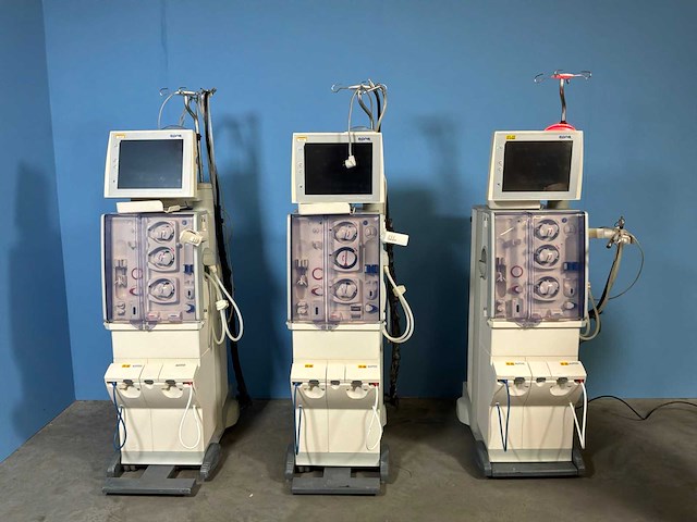 Fresensius medical care - 5008 - dialysis equipment (3x) - afbeelding 6 van  10