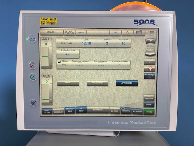 Fresensius medical care - 5008 - dialysis equipment (3x) - afbeelding 8 van  10