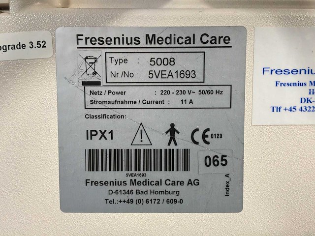Fresensius medical care - 5008 - dialysis equipment (3x) - afbeelding 2 van  5