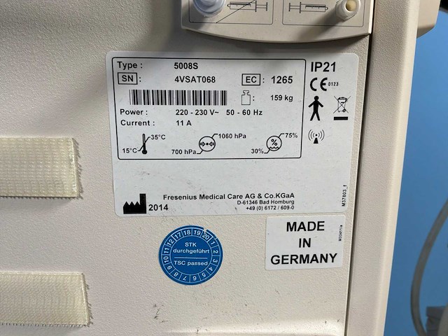 Fresensius medical care - 5008 - dialysis equipment (3x) - afbeelding 6 van  6