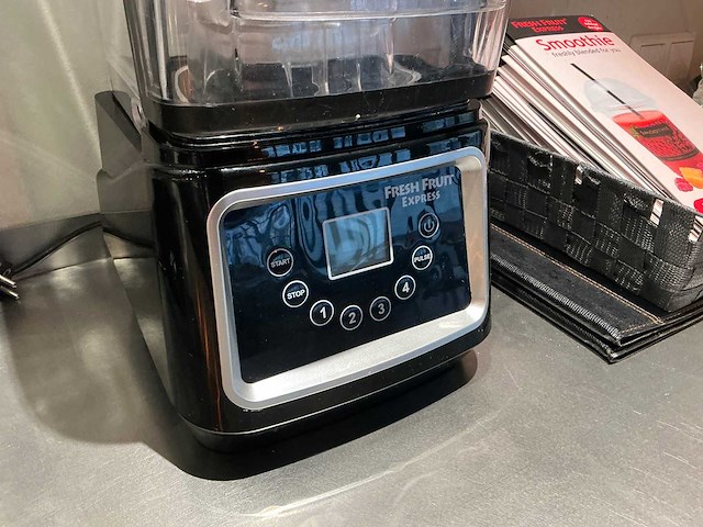 Fresh fruit express - blender - afbeelding 2 van  3