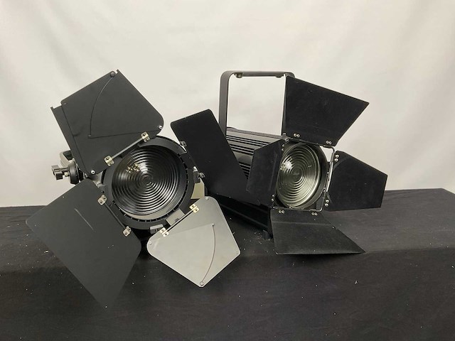 Fresnel theaterspot (2x) - afbeelding 9 van  11
