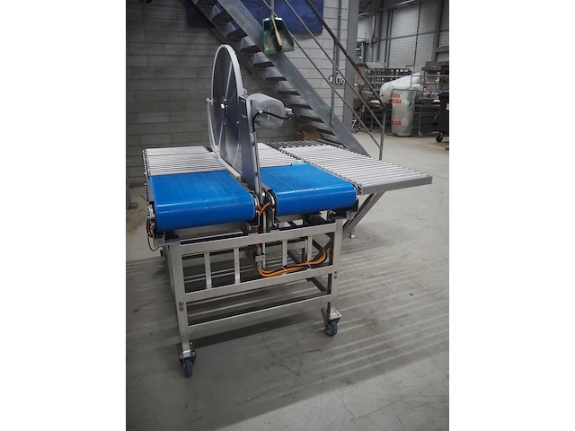 Freund - afbeelding 9 van  14