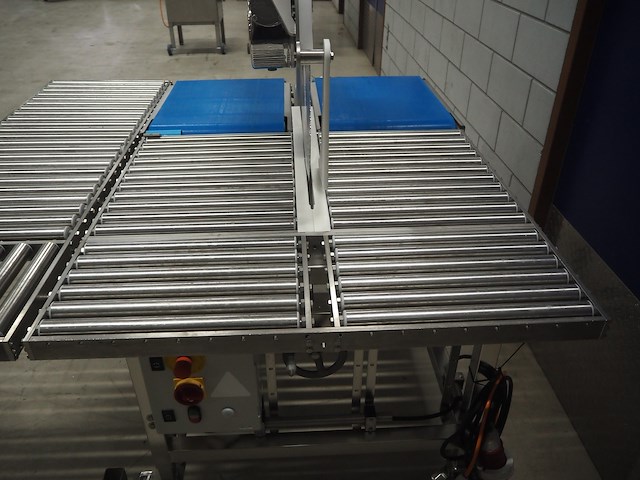 Freund - afbeelding 10 van  14