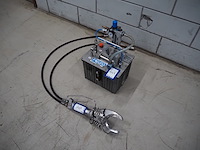 Freund - afbeelding 1 van  8