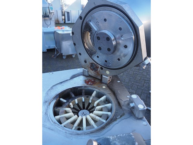 Frey maschinenbau gmbh - afbeelding 13 van  15