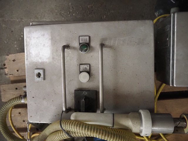 Frey - afbeelding 4 van  20