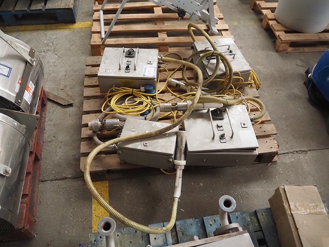 Frey - afbeelding 14 van  20