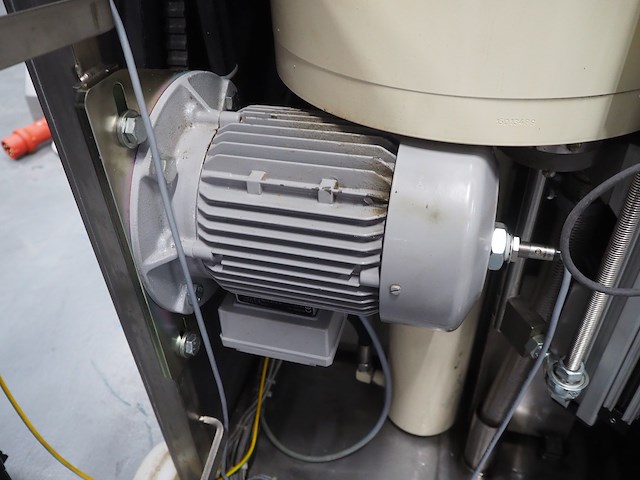 Frey - afbeelding 2 van  13