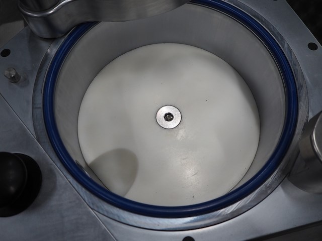 Frey - afbeelding 9 van  13