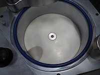 Frey - afbeelding 9 van  13