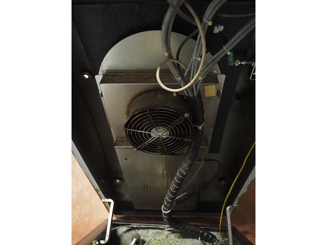 Frey - afbeelding 4 van  21