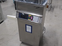 Frey - afbeelding 5 van  12