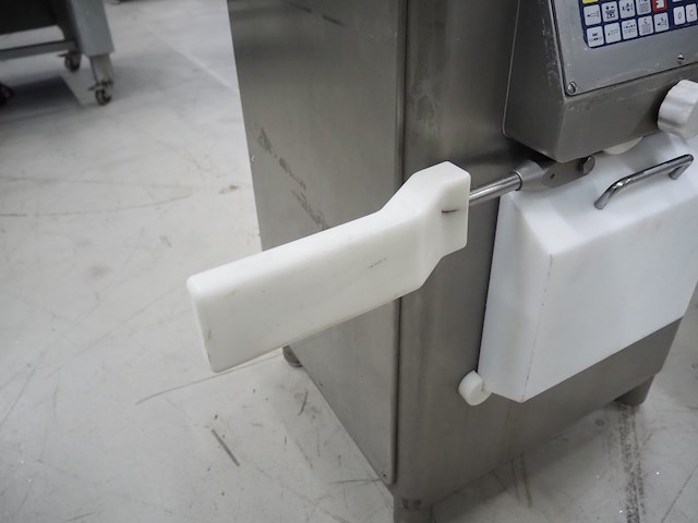 Frey - afbeelding 4 van  16