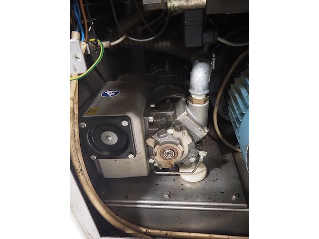 Frey - afbeelding 7 van  16