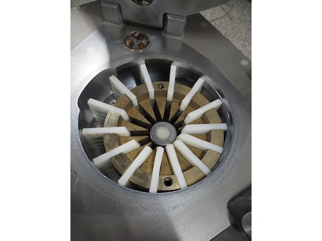 Frey - afbeelding 2 van  30