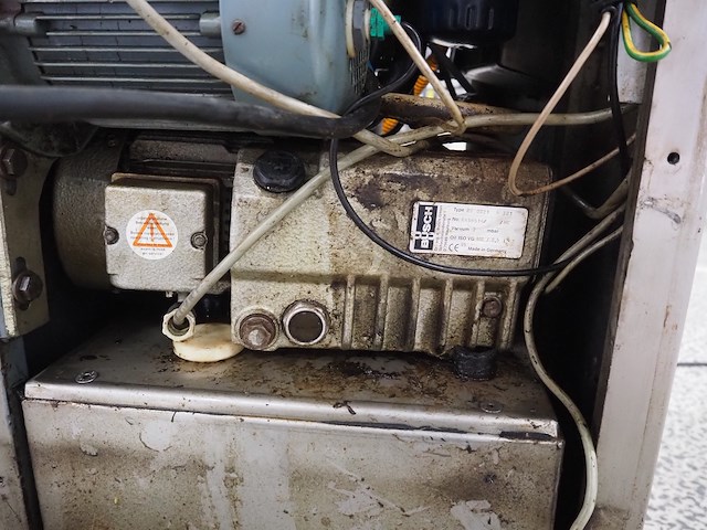 Frey - afbeelding 18 van  30