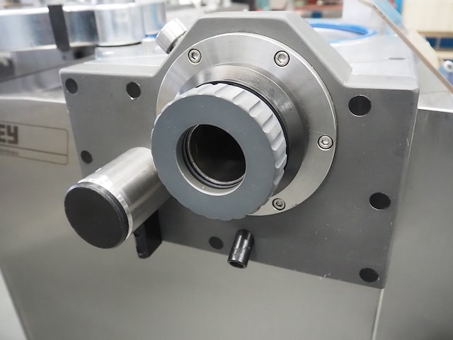 Frey - afbeelding 7 van  10