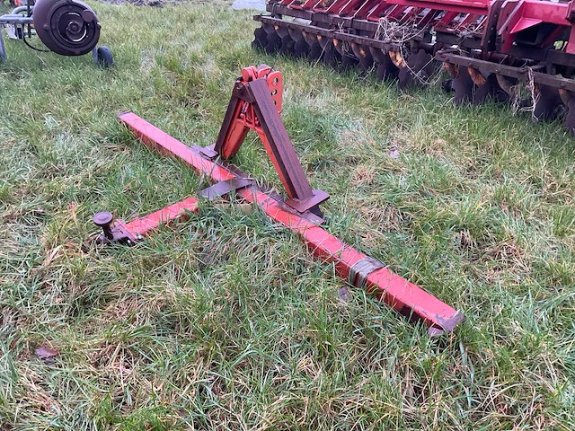 Fricke schlepperdreieck tractor hefbok - afbeelding 1 van  6