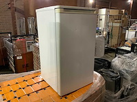 Fridge - white - afbeelding 1 van  3