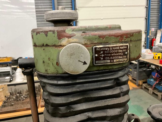 Friendrich deckel fp2 gereedschapsfreesmachine - afbeelding 4 van  19