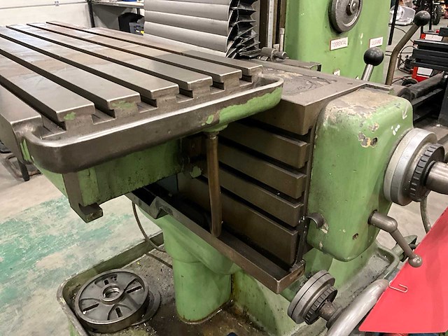 Friendrich deckel fp2 gereedschapsfreesmachine - afbeelding 7 van  19