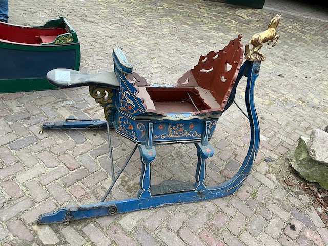 Friese arretikker slee - afbeelding 15 van  18