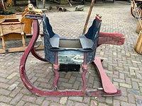 Friese arretikker slee - afbeelding 12 van  22