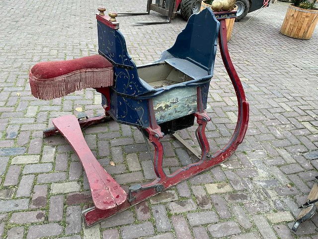 Friese arretikker slee - afbeelding 18 van  22