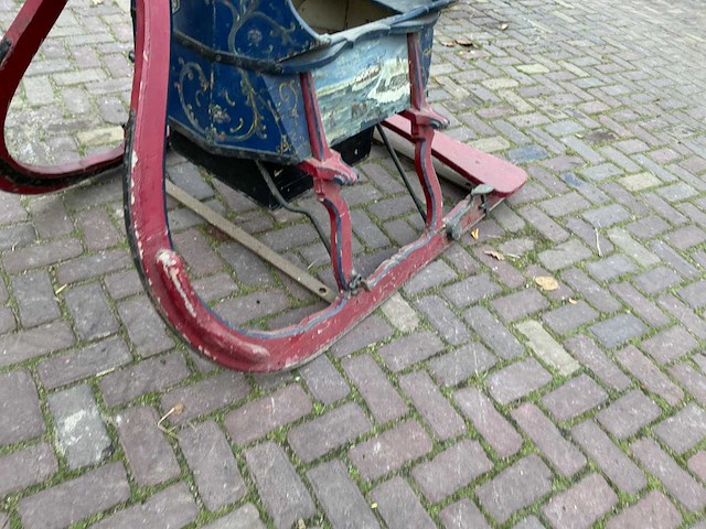 Friese arretikker slee - afbeelding 22 van  22