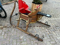 Friese arretikket slee - afbeelding 14 van  20