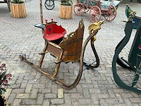 Friese arretikket slee - afbeelding 17 van  20