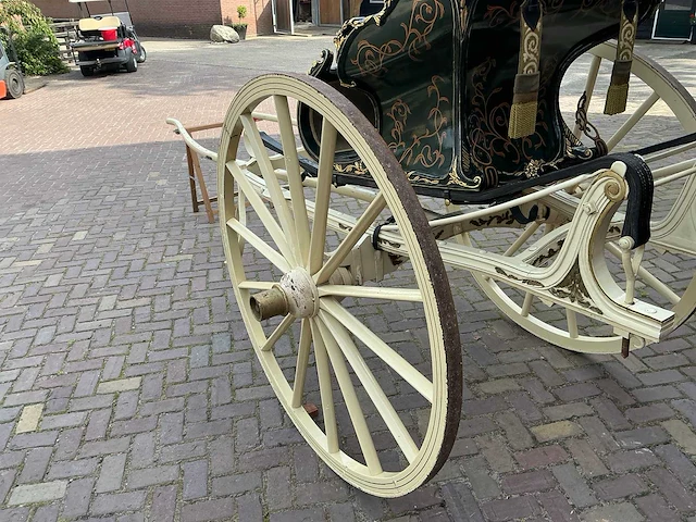Friese sjees - afbeelding 1 van  4