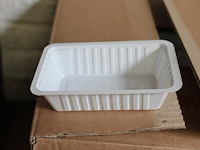 Friet en frikandellen bakjes w.o. 2000 frietbakjes a9. - afbeelding 2 van  2