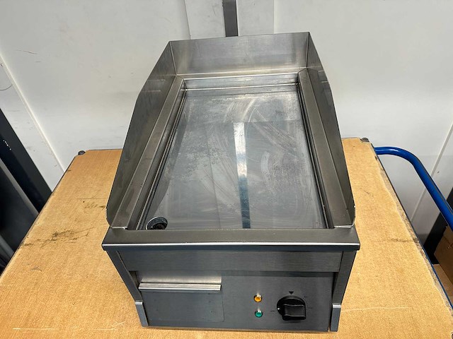 Frifri countertop griddle chrome 400mm - afbeelding 3 van  6