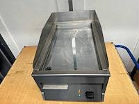 Frifri countertop griddle chrome 400mm - afbeelding 3 van  6