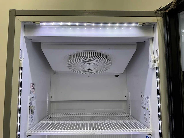 Frigoglass - icool-500c - glasdeurkoelkast - afbeelding 4 van  5