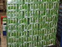 Frisdrank fernandes green punch. 117 trays a 24 blikken. totaal 2808 stuks. tht 12-26. bod is inclusief 421... - afbeelding 2 van  3