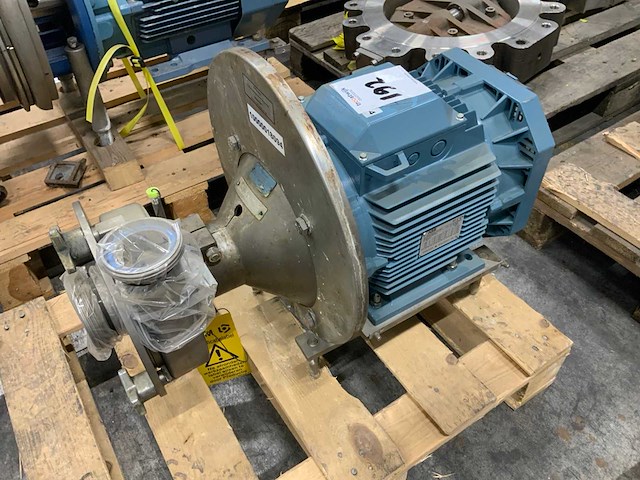 Fristam p 3532 va centrifugaalpomp - afbeelding 1 van  6
