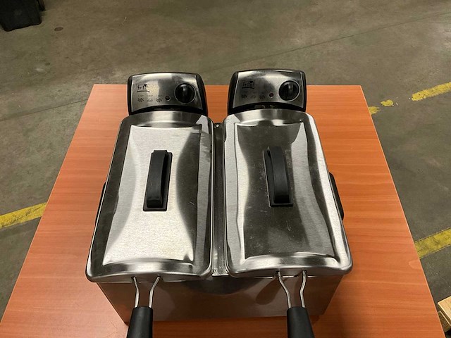 Fritel fr1355duo 220volt dubbele friteuse - afbeelding 2 van  8